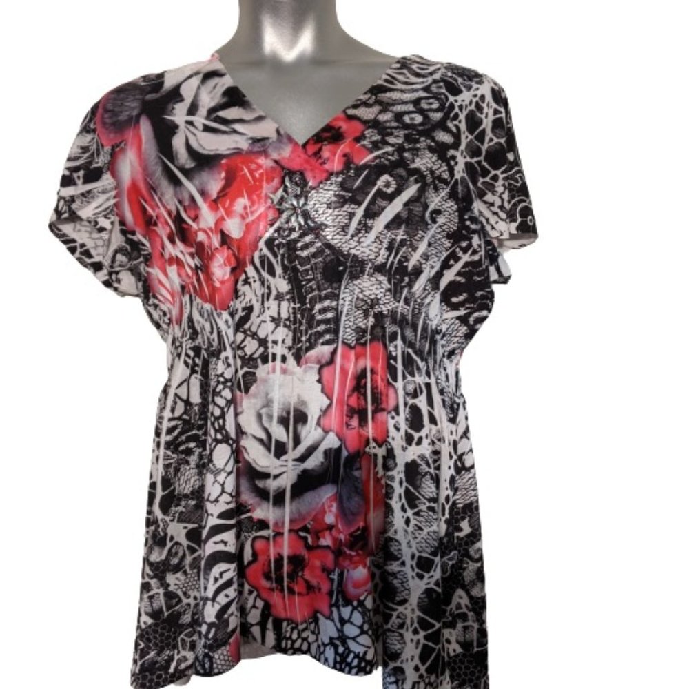 Unity Floral Knit V-Neck Top w/Bling Embellishment Plus Size 2X